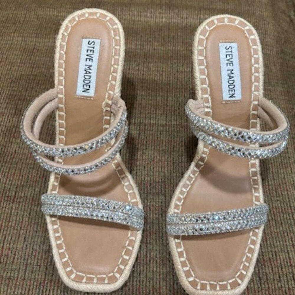 Steven Madden Wedge Sandal Size 7.5 New